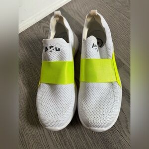 APL Neon Techloom Bliss Sneakers